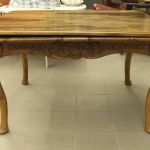 747 3354 DINING TABLE